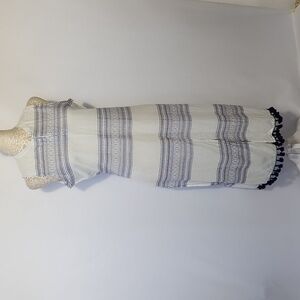 Jaipur Kurti Women's Blue White Ethnic Print Sleeveless Vented Pullover Kurti L